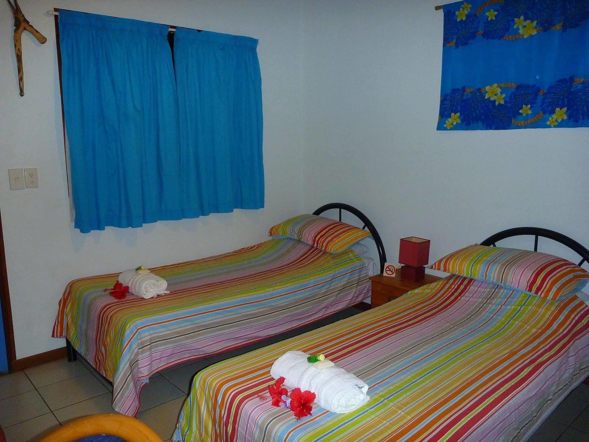 Travellers Budget Motel Port Vila Bagian luar foto