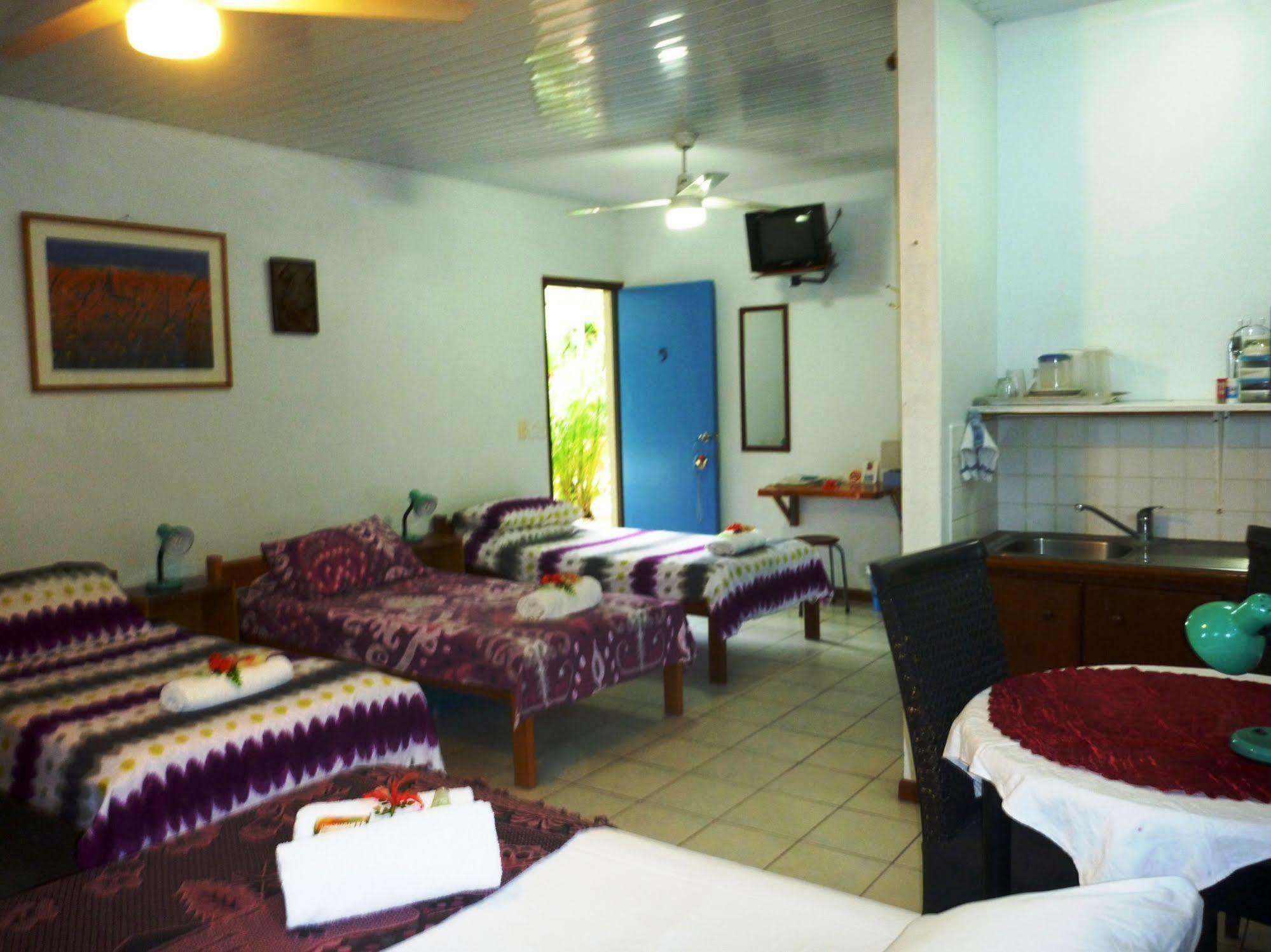 Travellers Budget Motel Port Vila Bagian luar foto