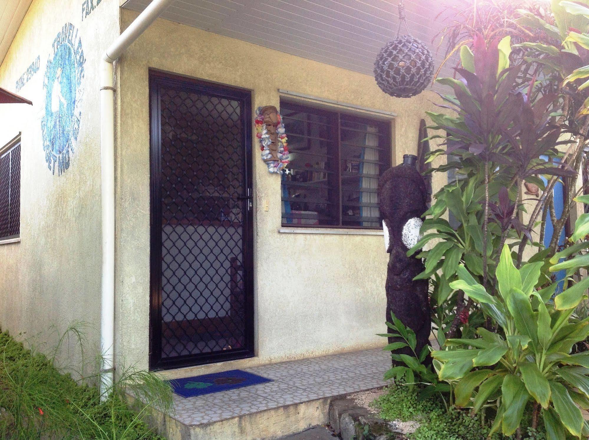 Travellers Budget Motel Port Vila Bagian luar foto